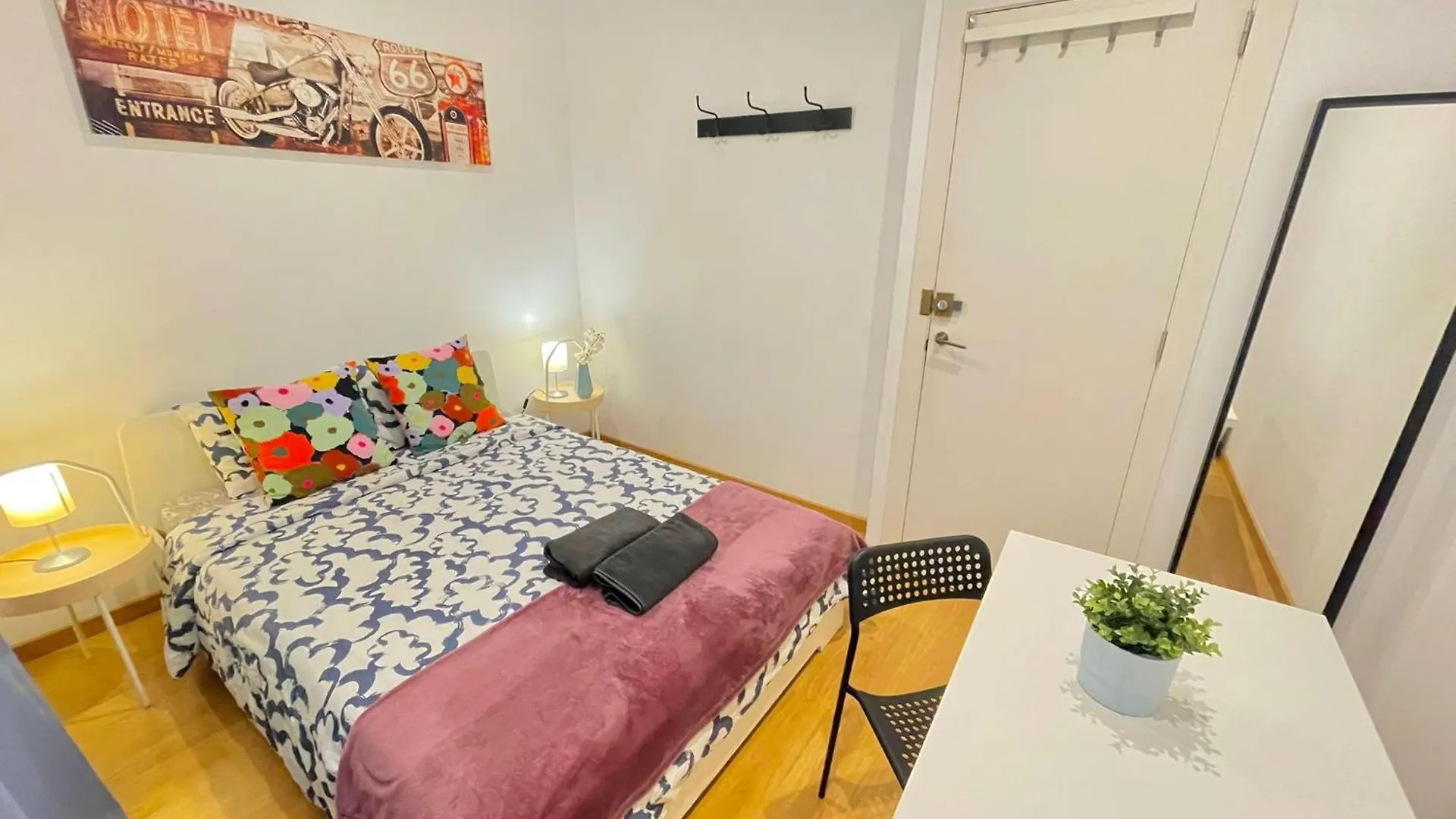Carrer Del Duc Hostel Barcelona